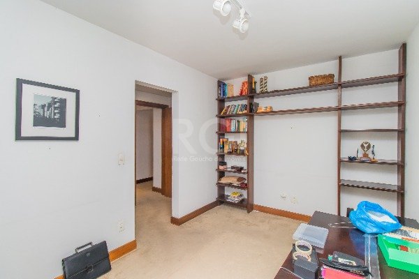 Apartamento à venda com 3 quartos, 143m² - Foto 12