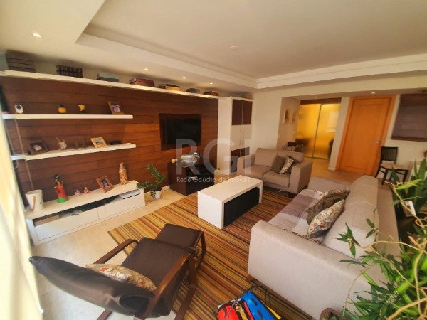 Apartamento à venda com 3 quartos, 153m² - Foto 7