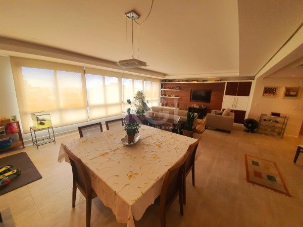 Apartamento à venda com 3 quartos, 153m² - Foto 8