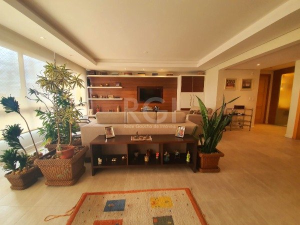 Apartamento à venda com 3 quartos, 153m² - Foto 11