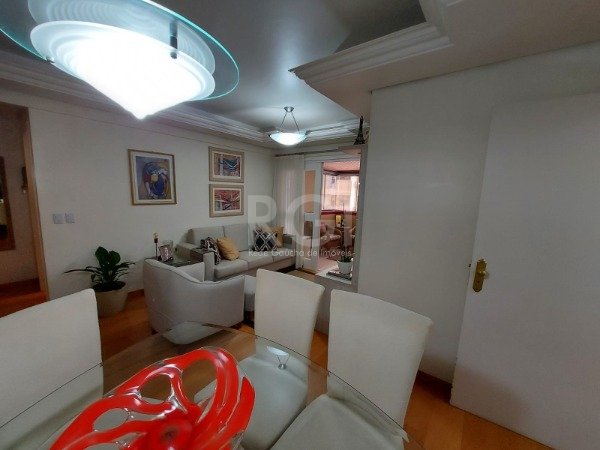 Apartamento à venda com 2 quartos, 77m² - Foto 5